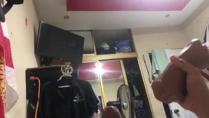 Cómo pajearse con un toto