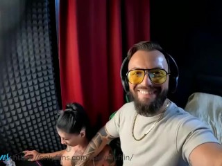 Cheating on wife with prostitute in hotel (she squirts from ass)