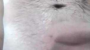 solo male wankimg straight from the bathtub
