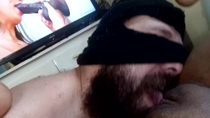 suck me make me ejaculate in your naughty mouth, do you like to suck a pussy?