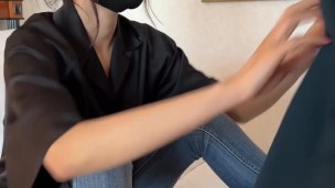 【くすぐり検証】睨みながらくすぐったらどうなる！？♡ #shorts