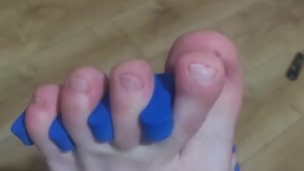 Playing with my feet and stretching my toes