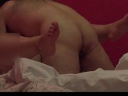 【でぶ専】ハメ撮りセックスをスマホで自撮り 淫乱な腰の動きに可愛く喘ぐ女子大生 16/16