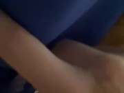 Насаживается на большой член под музыку 4/16