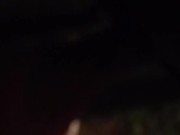 Moglie vogliosa mi fa una sega nel parco pubblico 1/16