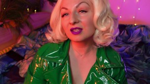 rough FEMDOM JOI video - dirty talk from blonde MILF in stockings