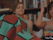 Lesbian makes her gorgeous girlfriend cum 1/16