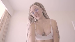 Cum on her glasses before college - Rhea Gingertail