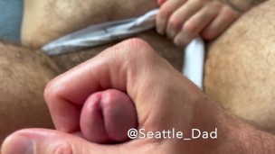 Blowing thick load into Buddy's Bush