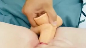 He made me cum with my new dildo- Amateur