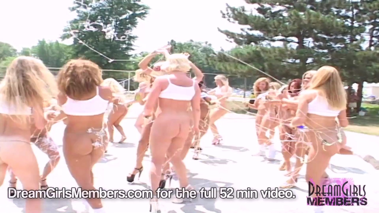 Nude Entrants Line Up At Nudes A Poppin - 無料セックスビデオ - RedTube