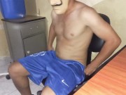 Счастливый пациент больницы трахает медсестру - Screenshot 3 of 16 - Hard Fuck