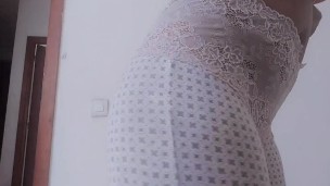 تشهيت نمص زب و نحكو على طبوني شاعل كياكلوني ديما سخون ماكيبردش مشهي زب كبيير نحكو فوقو اححح sex m