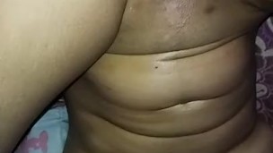 💦 Haciendo sudar a la Casada