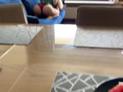 I just wanted to have a bite to eat, but I saw the sweet ass of my stepsister. Doggy and Cowgirl