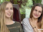 Ersties: Heiße Österreicherin und heißes bayrisches Madl vergnügen sich vor Kamera 2/16