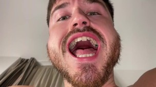 Macrophilia - next on the menu vore