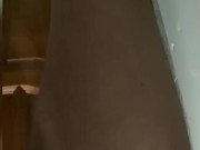 Парень писает и текёт - Screenshot 10 of 16 - 18