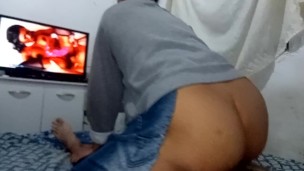 My teenage bitch sitting with this hot ass cracked in porn she want a gang bang🍆🍌🍑⚽💦🤤