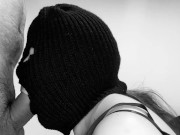 LATINA ME CHUPA MI VERGA HASTA LLENARLA DE SEMEN