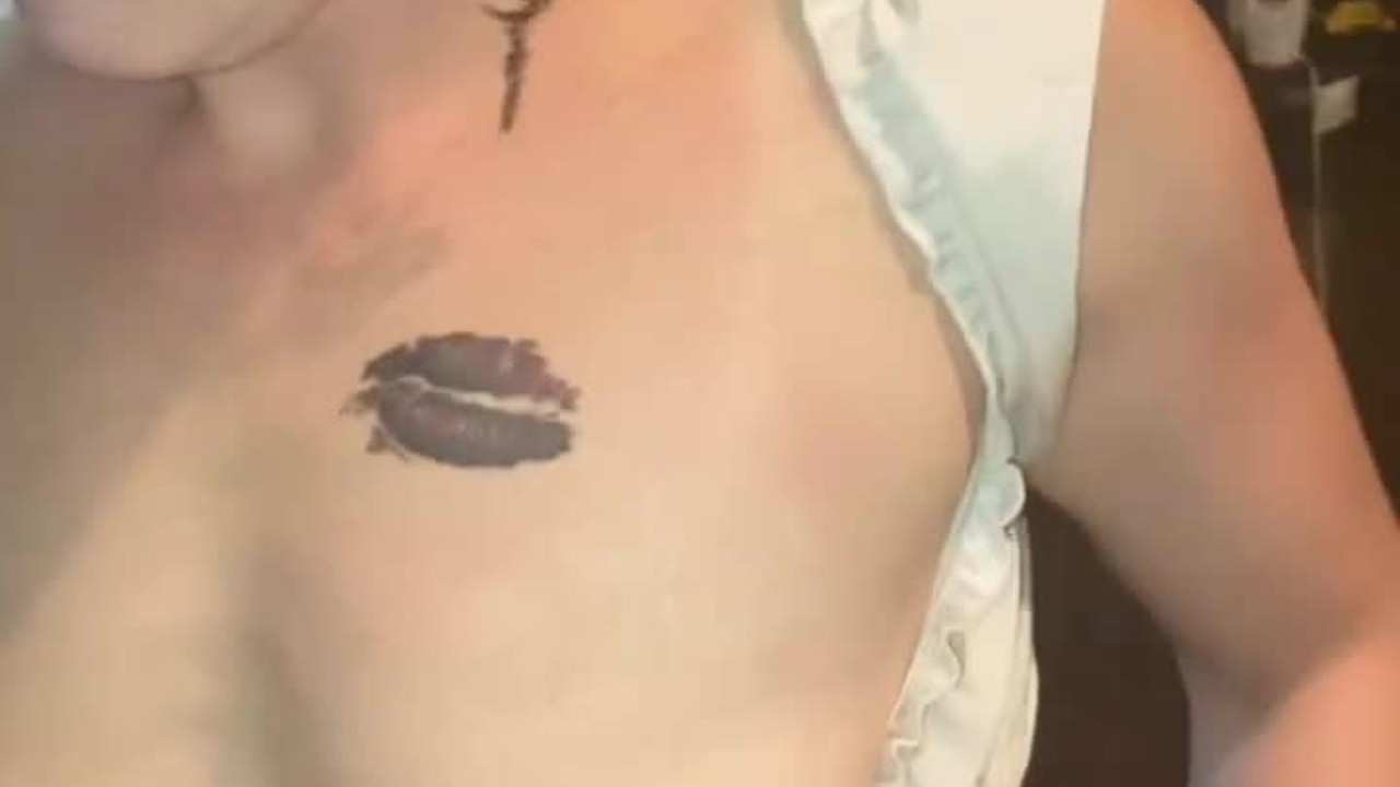 Amateur girlfriend CREAMS first bbc in front of cuck boyfriend - RedTube