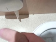 batendo uma no banheiro de um shopping 6/16