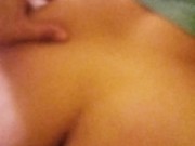 Juego con el culo de mi vecina mientras su esposo trabaja deja que la folle  10/16