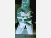 Lap dance in your phone. 1/16