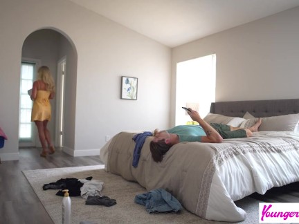 Hot Stepmom Slimthick Vic Says "Pull your pants down! I want to see if you're hard!"