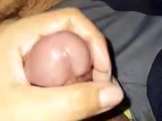 Jugando con la polla de mi hermanastro en la sala 11/16