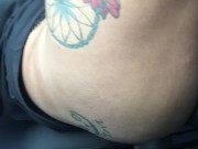 ¡Pago el servicio de UBER desnudándome para el conductor de Uber, me encantó! 8/16