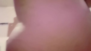 este hombre si me hace sentir toda una mujer sexuL