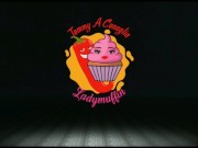 Threesome in the car 2/16