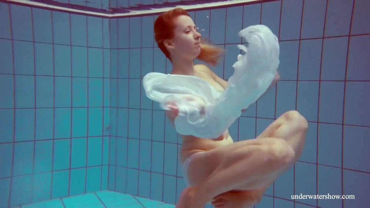 Hot sexy horny teen babe Melisa Darkova swimming nude alone - Free Sex Video - RedTube