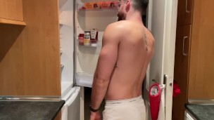 Macrophilia - cookie jar vore