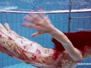 Swimming pool erotic babe Martina horny and naked 3/16