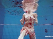 Swimming pool erotic babe Martina horny and naked 5/16