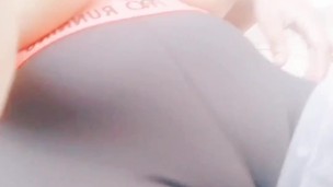 هايجة طبوني كياكلني سخون عليا بزاف بغيت اللي حويني شوفو شحال طنفخلي طبوني بغيتو فيا لداخل