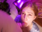 Моя Грязная Фантазия о Страстном Сексе с Одноклассницей на Столе 8/16