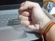 guy shows his sweet hand 11/16