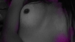 mira como me quiere convencer está y yo q me quiero resistir