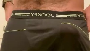 Es difícil esconderlo cuando está así 