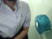 Melon Ice - นักเรียนช่วยตัวเองในสวนสาธารณะ - Screenshot 2 of 16 - Orgasm