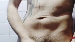 Varias eyaculaciones y me quedo con las ganas...