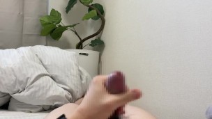 １人えっちして精液が飛んじゃった 21歳大学生