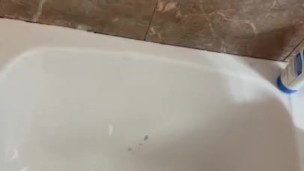 Whiteboy shoots load in shower under 20 seconds