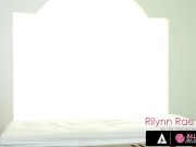 Sexy Masseuse Eats Her Client's Pussy 1/16