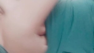 بزازلي مقيمين كنتخايل زب بين بزازلي طالع هابط احح سخونة بزاف