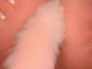 Dançando funk com plug anal