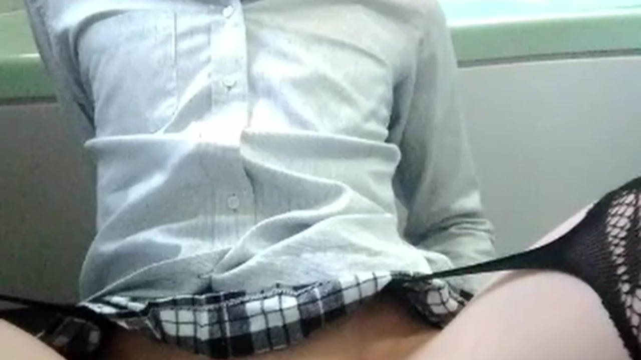 【女装】ギャル  アナニー刺激で射精  Jpanese school girl anal orgasm 男の娘  女装 偽娘 여장 伪娘 crossdresser - Video di sesso gratis - RedTube